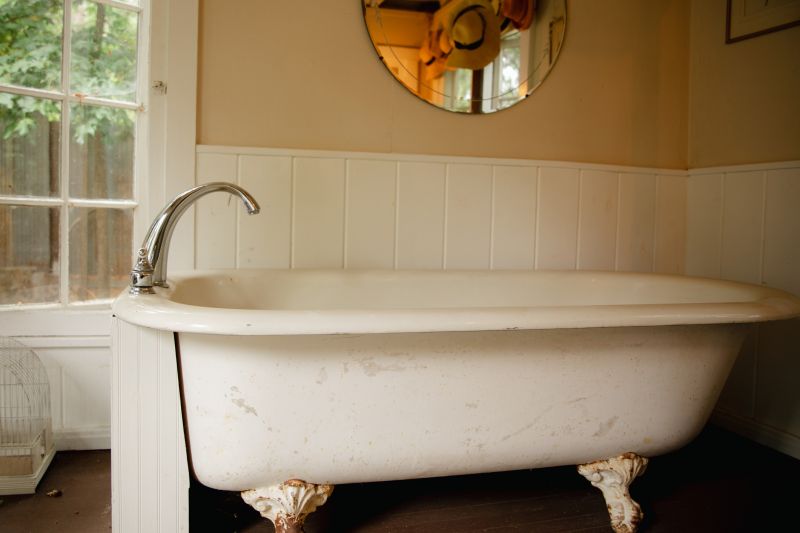 Top Bathtub Installation Companies in Cedar Lake, IN